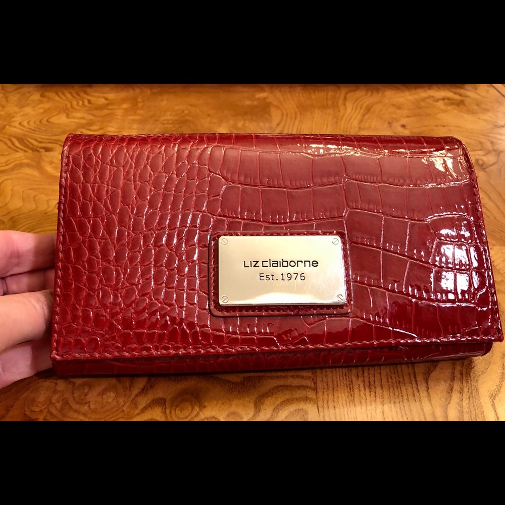 Liz Claiborne organizers wallet, red croc.